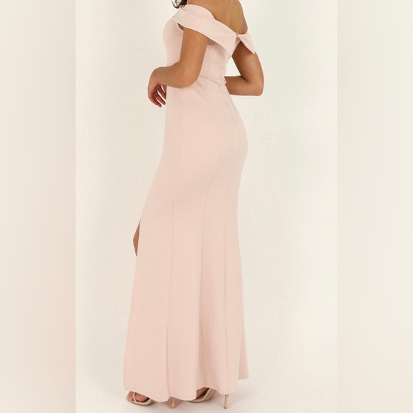 Got A Feeling Dress in Blush - Picture 2 of 8
